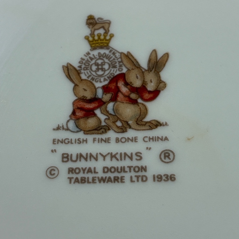 Whimsical Vintage Royal Doulton Bunnykins 3-Piece Bone China Set Easter Bunny - Picture 12 of 15